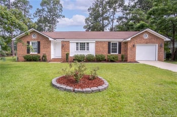 401 Southwick Dr, Fayetteville, NC 28303