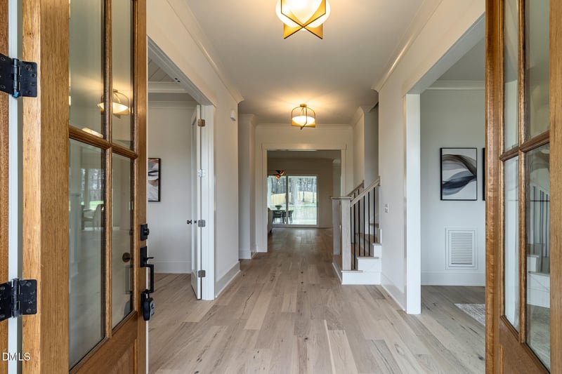 401 Stable Valley Dr, Fuquay Varina, NC 27526