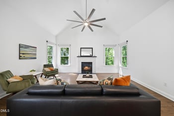 401 Vatersay Dr, Apex, NC 27502