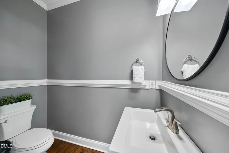 401 Vatersay Dr, Apex, NC 27502