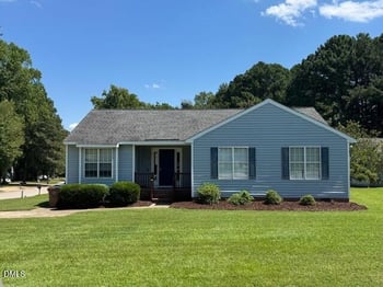 401 Vista Springs Cir, Holly Springs, NC 27540