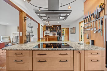 401 Warren Ave, Cary, NC 27511