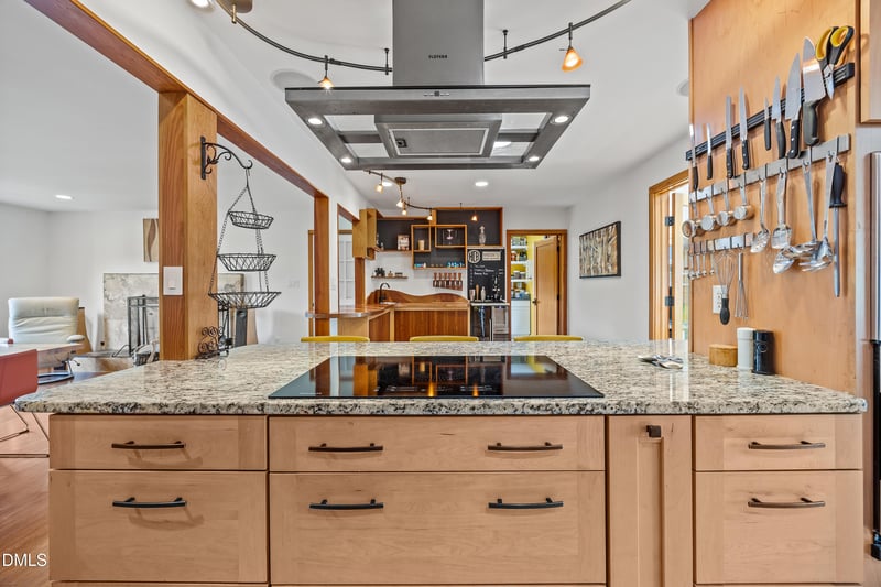 401 Warren Ave, Cary, NC 27511