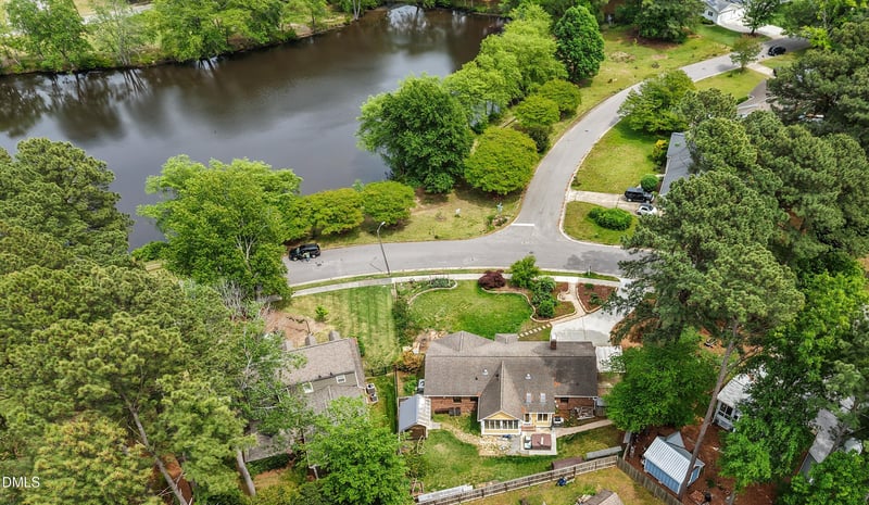 401 Warren Ave, Cary, NC 27511