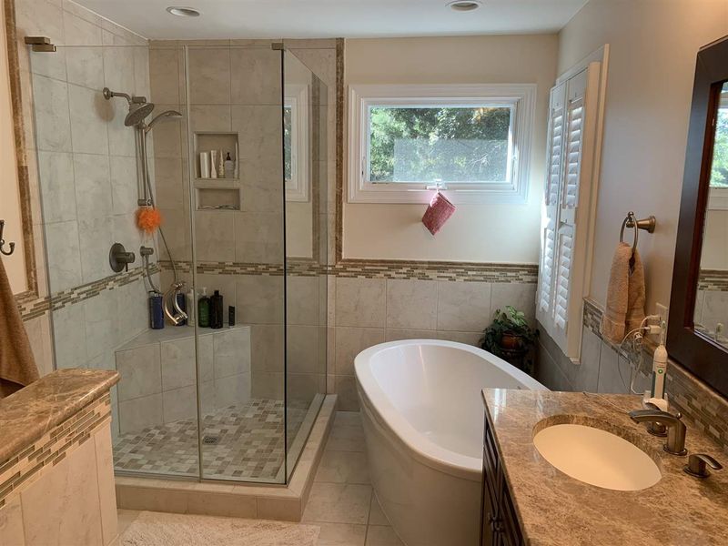 401 Widdington Ln, Cary, NC 27519