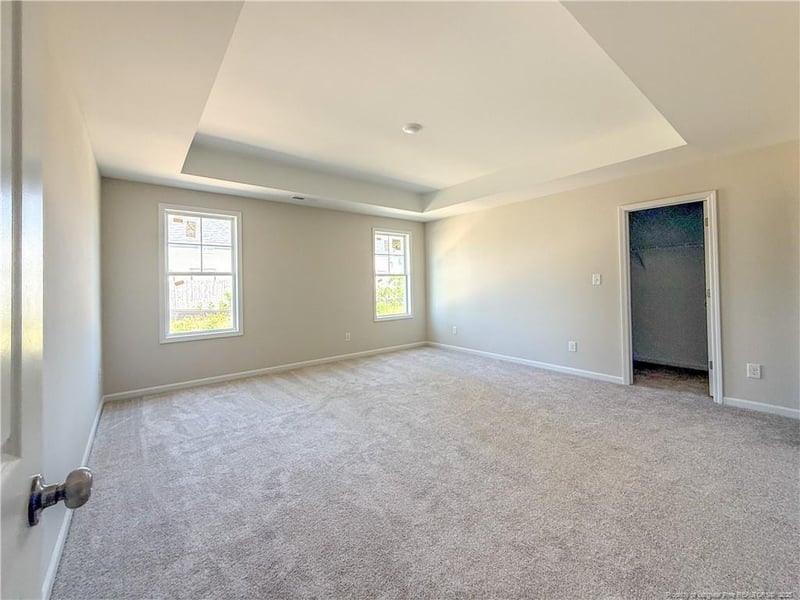 4010 Racking Horse Rd, Hope Mills, NC 28348