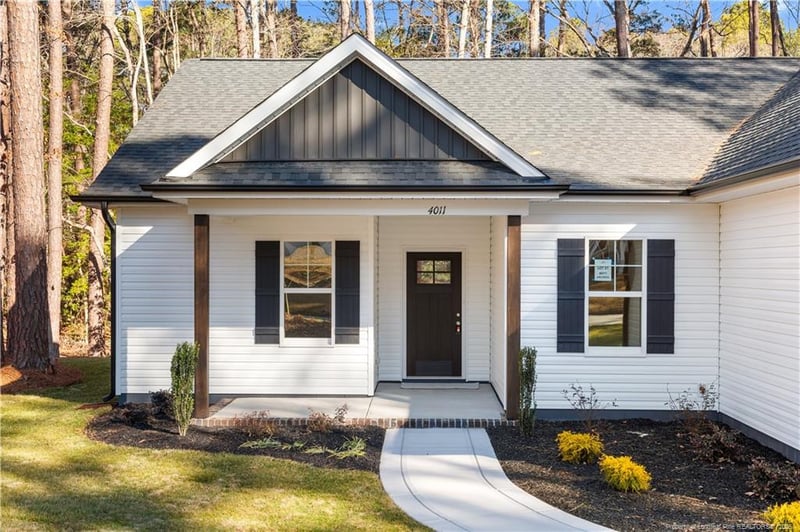 4011 Arcadia Ct, Fayetteville, NC 28311