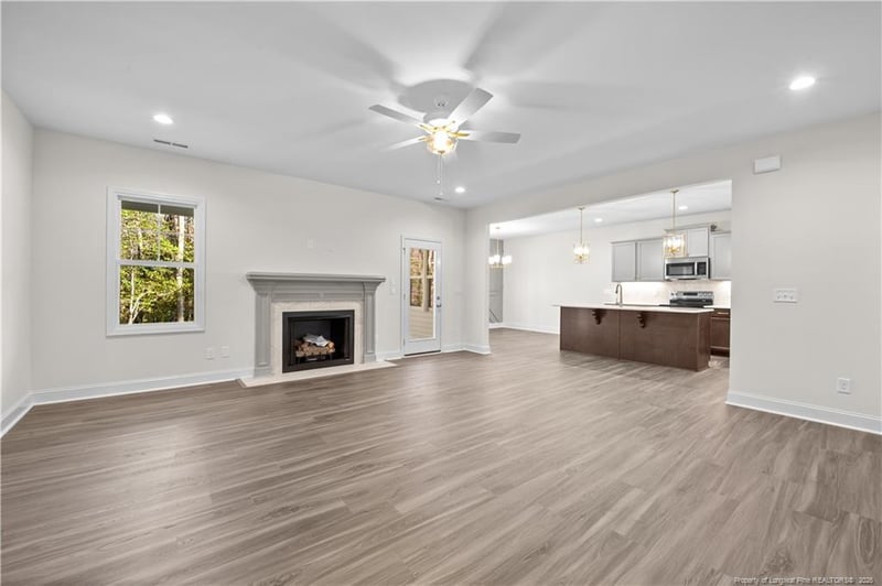 4011 Arcadia Ct, Fayetteville, NC 28311