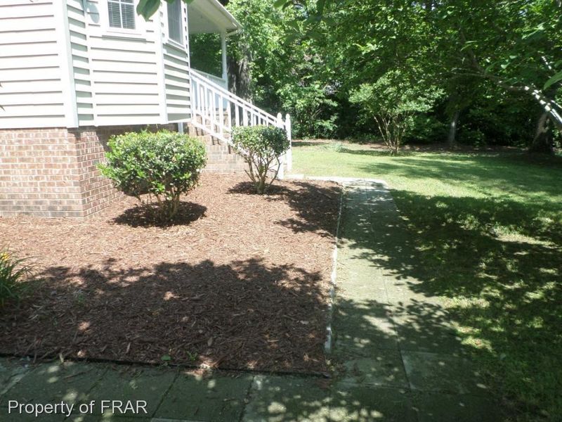 4011 Carson Dr, Sanford, NC 27332