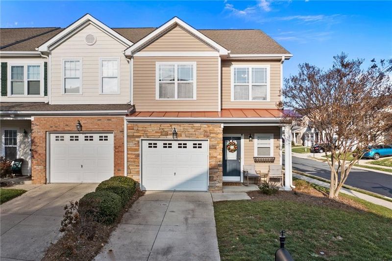 4011 Comrie Ln, Burlington, NC 27215