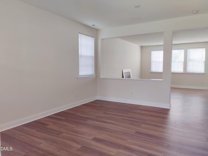 4011 Oatgrass Ln, Raleigh, NC 27604
