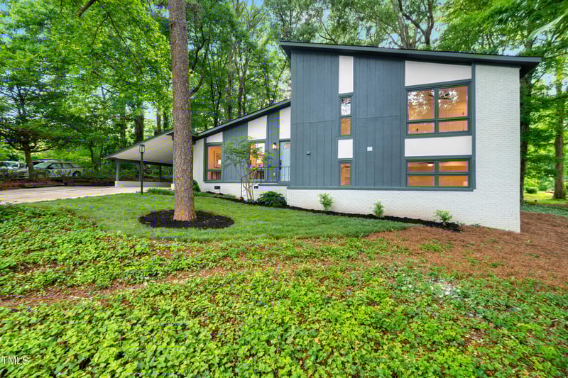 4012 Castle Ct, Raleigh, NC 27613