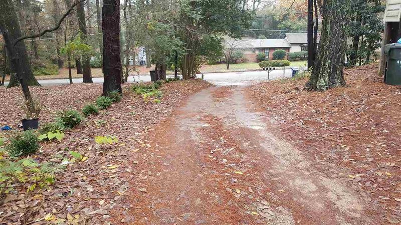 4012 Greenleaf St, Raleigh, NC 27606