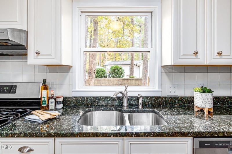 4012 Hillgrand Dr, Durham, NC 27705