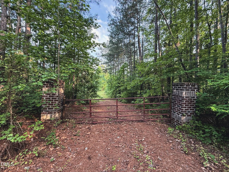 4012 Nc 56 , Franklinton, NC 27525