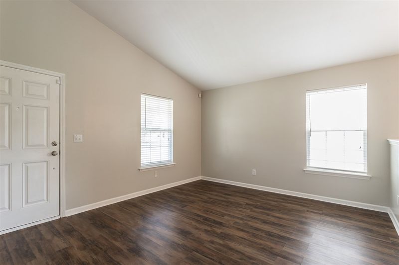 4013 Bearmont Pl, Raleigh, NC 27610