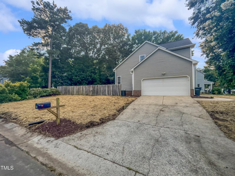 4013 Ellisfield Dr, Durham, NC 27705