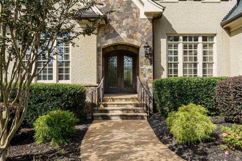 4013 Greyhawk Pl, Apex, NC 27539