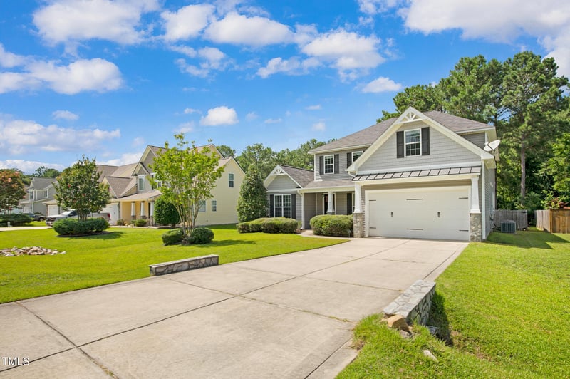 4013 Lifestyle Rd, Fayetteville, NC 28312