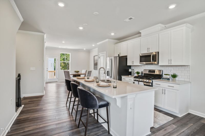 4013 Silver Oak Ln, Durham, NC 27703