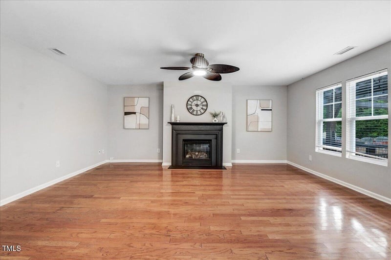 4013 Twin Spires Dr, Knightdale, NC 27545