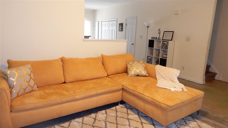 4013 Volkswalk Pl, Raleigh, NC 27610