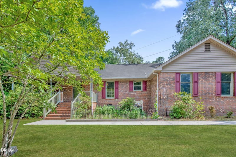4014 Arcadia Ct, Fayetteville, NC 28311