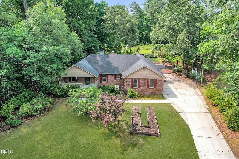 4014 Arcadia Ct, Fayetteville, NC 28311