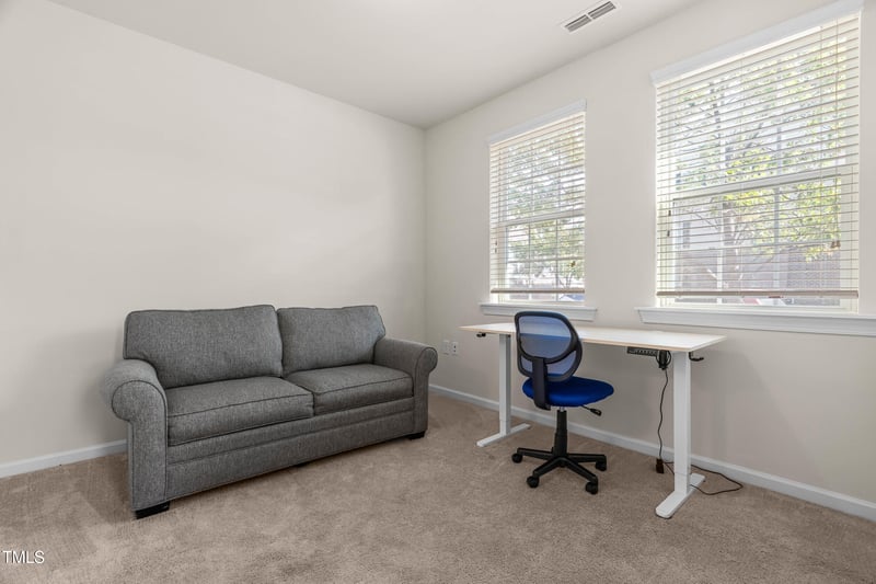 4014 Kentworth Dr, Holly Springs, NC 27540