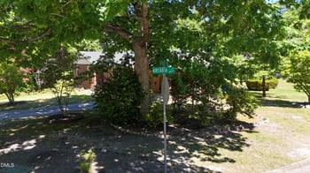 4015 Arcadia Ct, Fayetteville, NC 28311