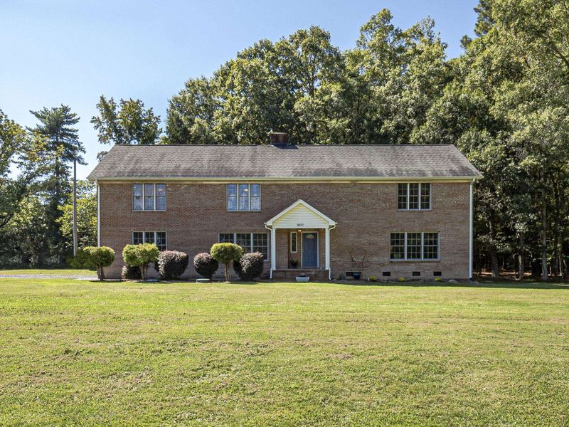 4015 W Cornwallis Rd, Durham, NC 27705