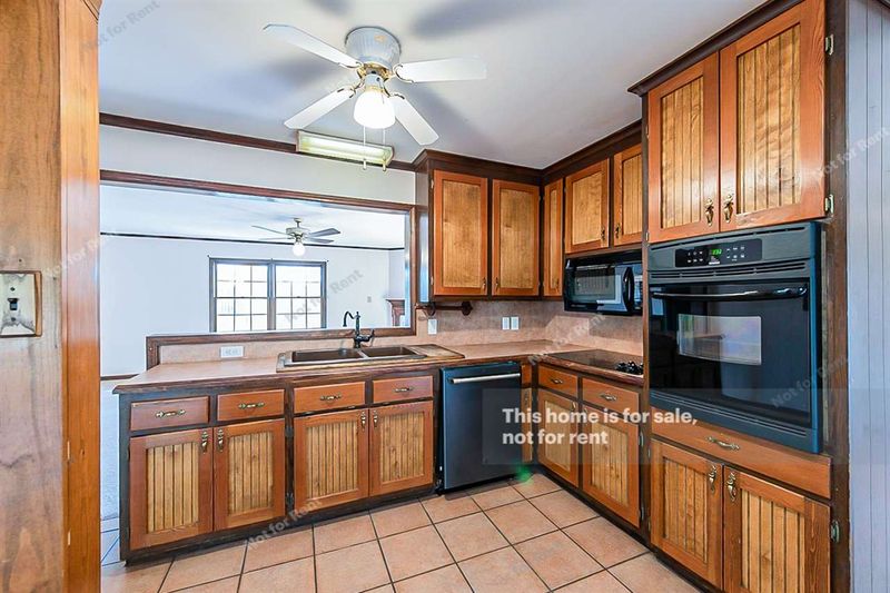 4015 King Charles Rd, Durham, NC 27707
