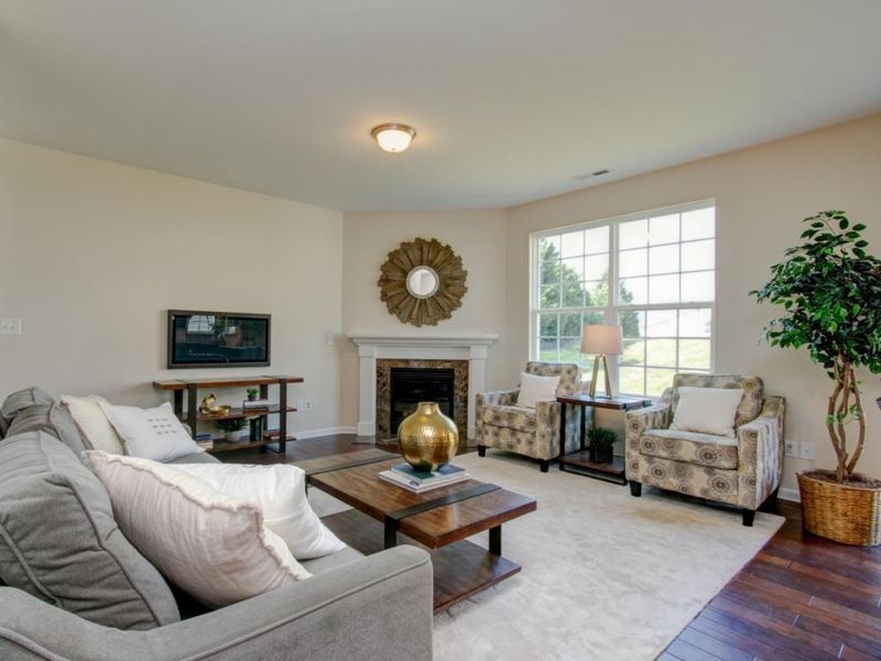4016 Dunkirk Dr, Burlington, NC 27215