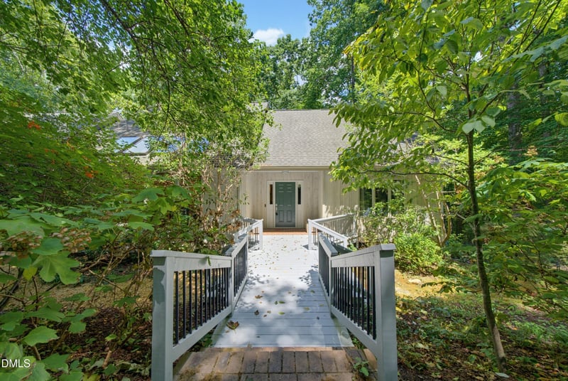 4016 Ebenezer Church Rd, Raleigh, NC 27612