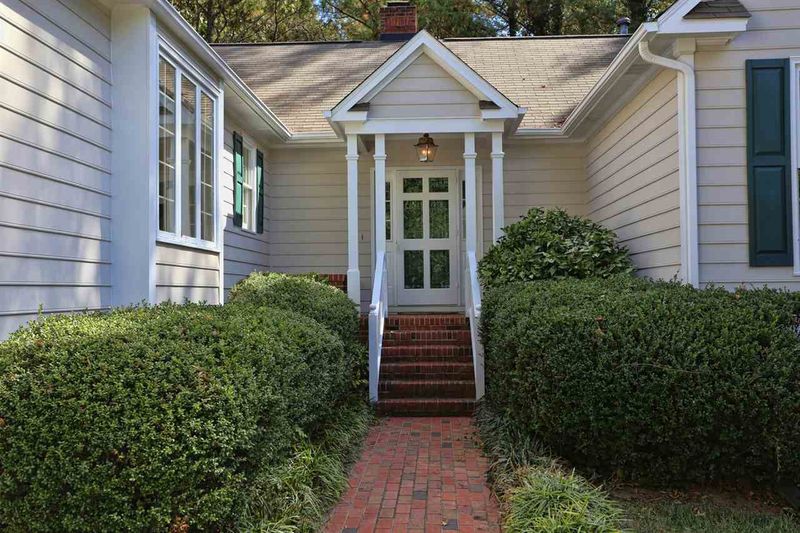 4016 Thetford Rd, Durham, NC 27707