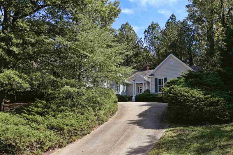 4016 Thetford Rd, Durham, NC 27707