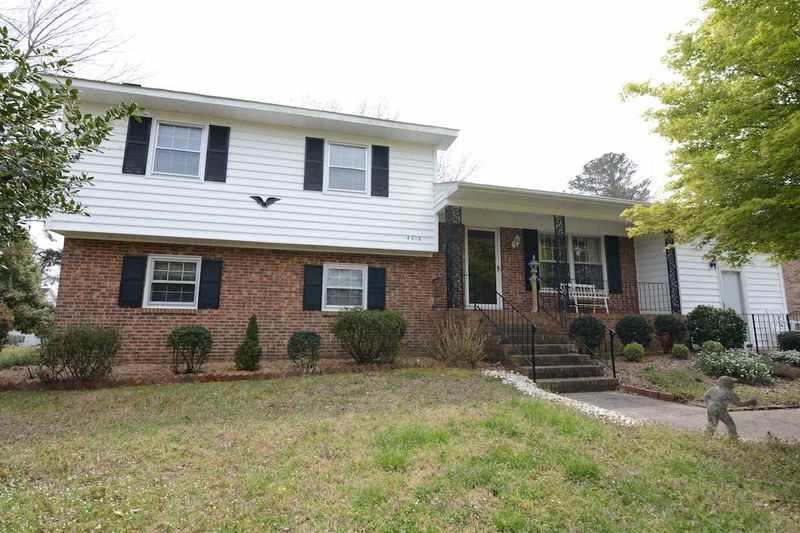 4016 Willow Oak Rd, Raleigh, NC 27604