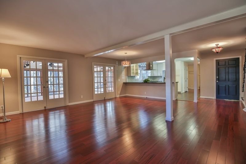 4017 Deep Wood Cir, Durham, NC 27707
