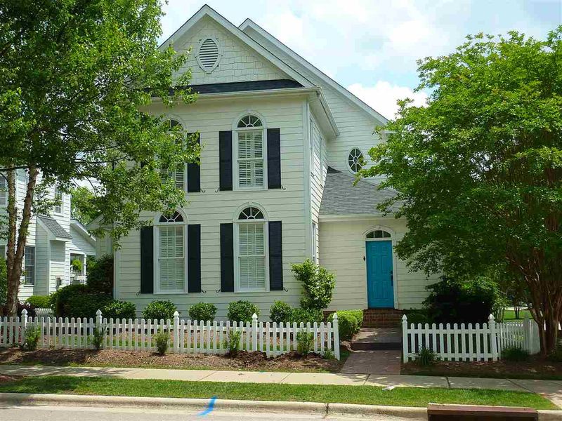 4017 Falls River Ave, Raleigh, NC 27614