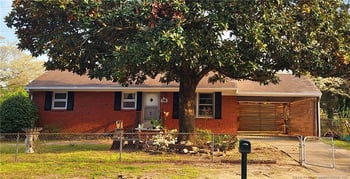 4017 Glenridge Rd, Fayetteville, NC 28304