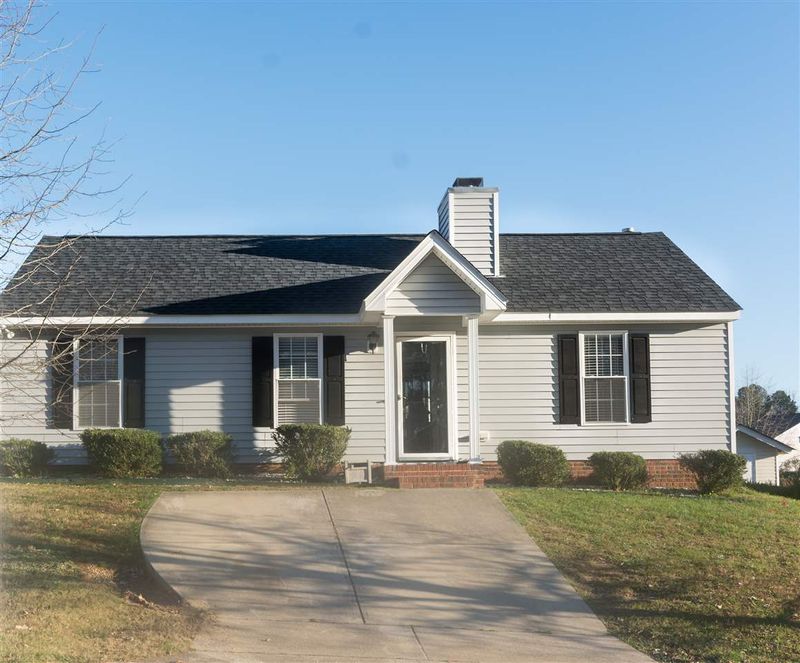 4017 Mindspring Dr, Raleigh, NC 27610