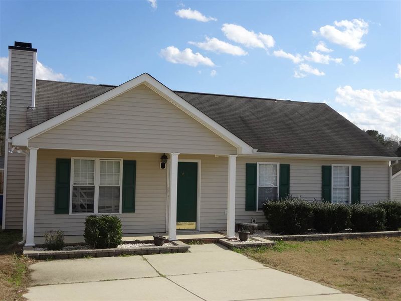4017 Scofield Dr, Raleigh, NC 27610