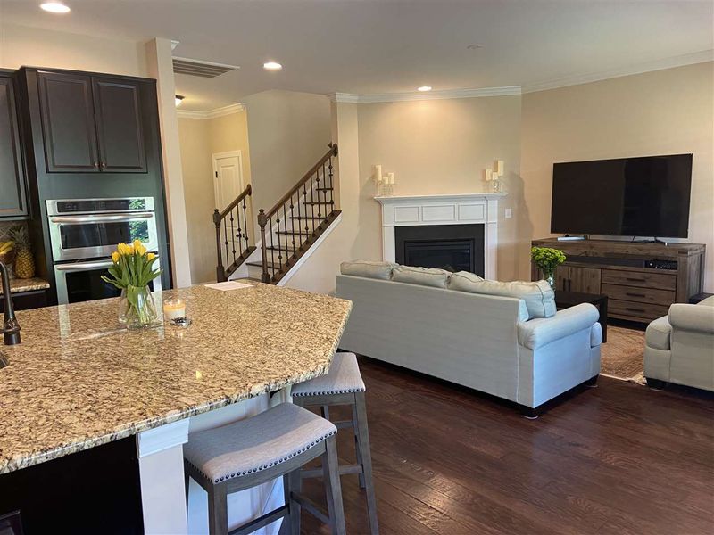 4017 Windflower Ln, Raleigh, NC 27612
