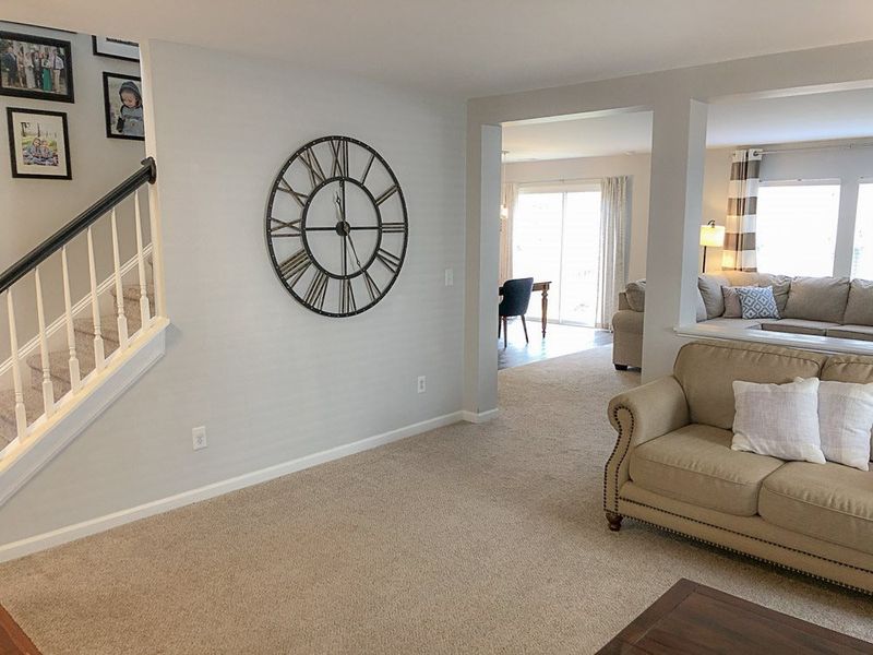 402 Ashburn Ln, Durham, NC 27703