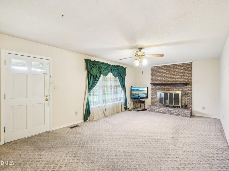 402 Birch St, Smithfield, NC 27577