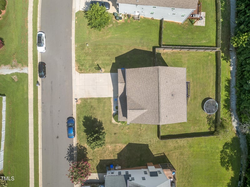 402 Blue Lake Dr, Mebane, NC 27302