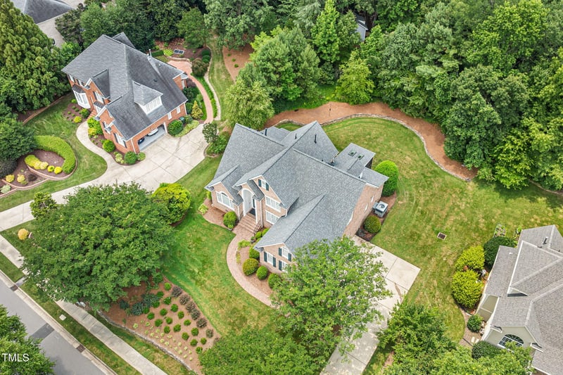 402 Bridewell Ct, Cary, NC 27518