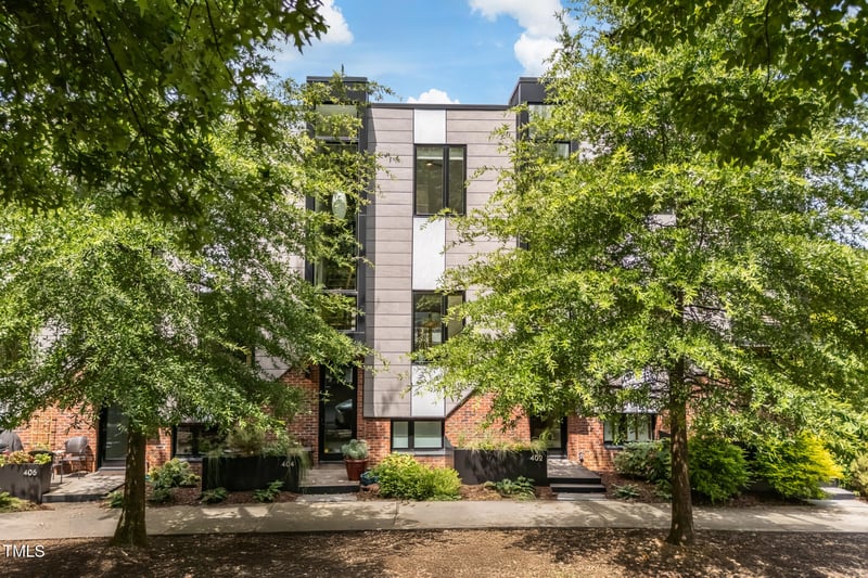 402 Chavis Way, Raleigh, NC 27601