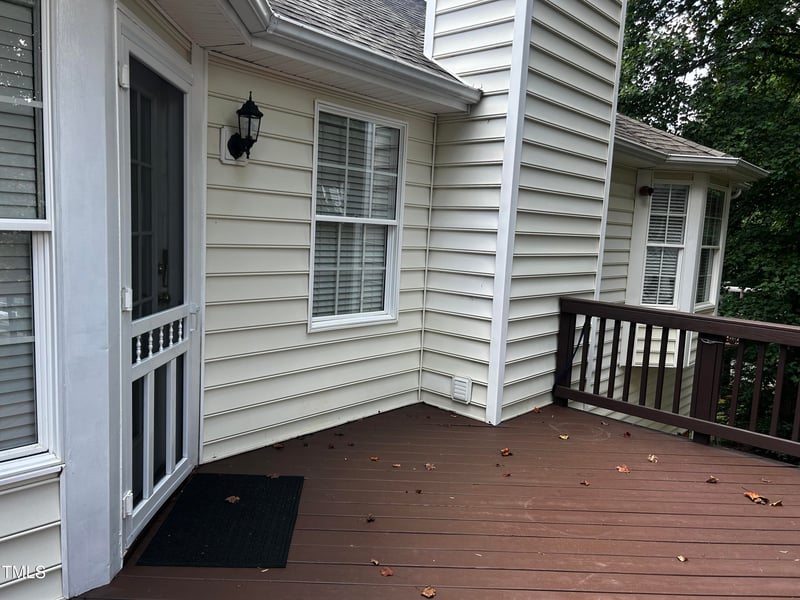 402 Cricketfield Ln, Cary, NC 27518