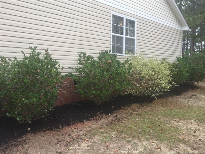 402 Culloden Pl, Hope Mills, NC 28348